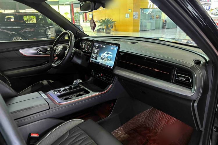 Used GAC Trumpchi GS8 2022 Flagship Series 2.0 TGDI Two-Wheel-Drive Prestige Edition (7 Seats) Interior 2