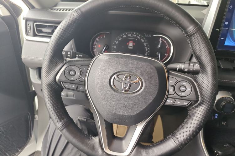 Used Toyota RAV4 2020 2.0L CVT 4x4 Trend Edition