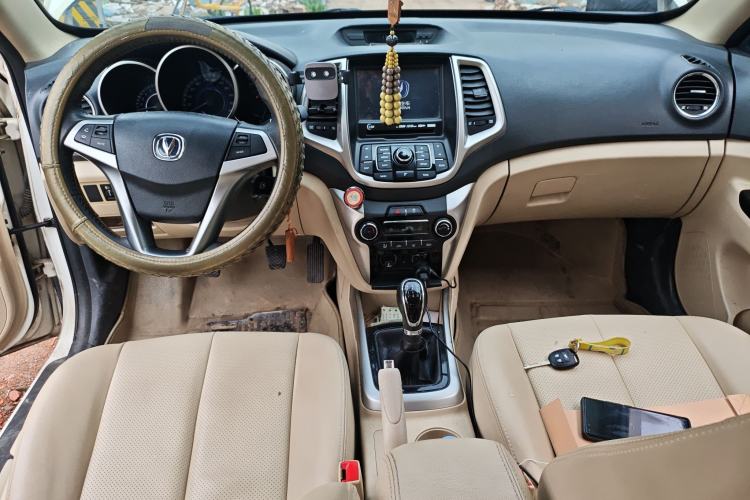 Used Changan Eado 2015 1.6L Manual Luxury Model China IV Standard
