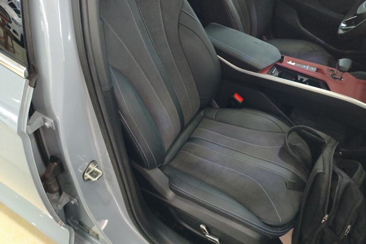 Used Geely Auto Preface 2025 Dongfang Yao 2.0TD Lanxing Edition
