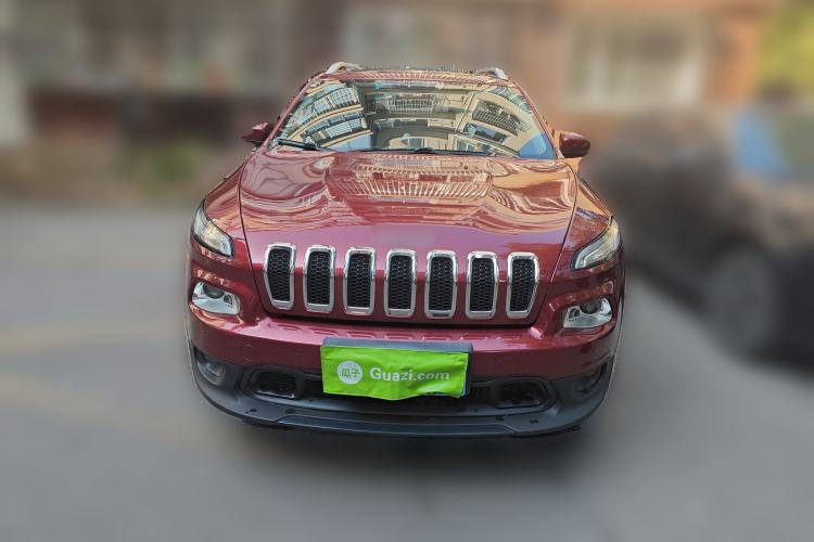 Used Jeep Cherokee 2016 2.4L Leading Edition
