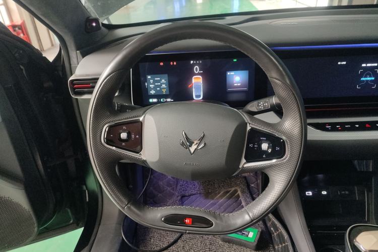 Used ARCFOX Alpha S 2022 HI Version Advanced Edition Steering Wheel