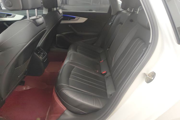 Used Audi A4L 2020 40 TFSI Luxury Dynamic Model