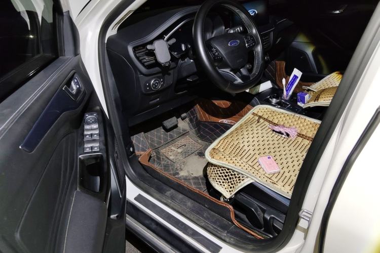 Used Ford Focus 2021 EcoBoost 180 Automatic Hunter Edition
