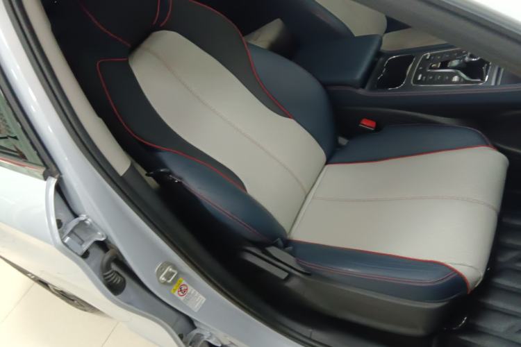 Used BYD Yuan PLUS 2022 430 km Luxury Version Right Front Seat