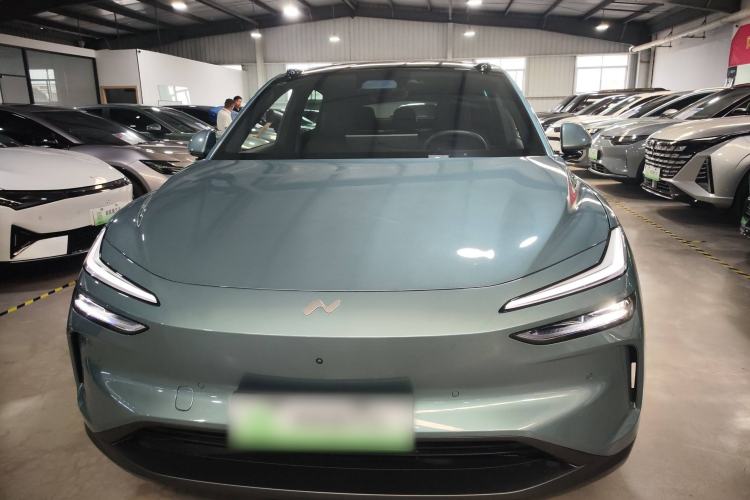 Used ONVO L60 2024 60 kWh Rear-Drive Version