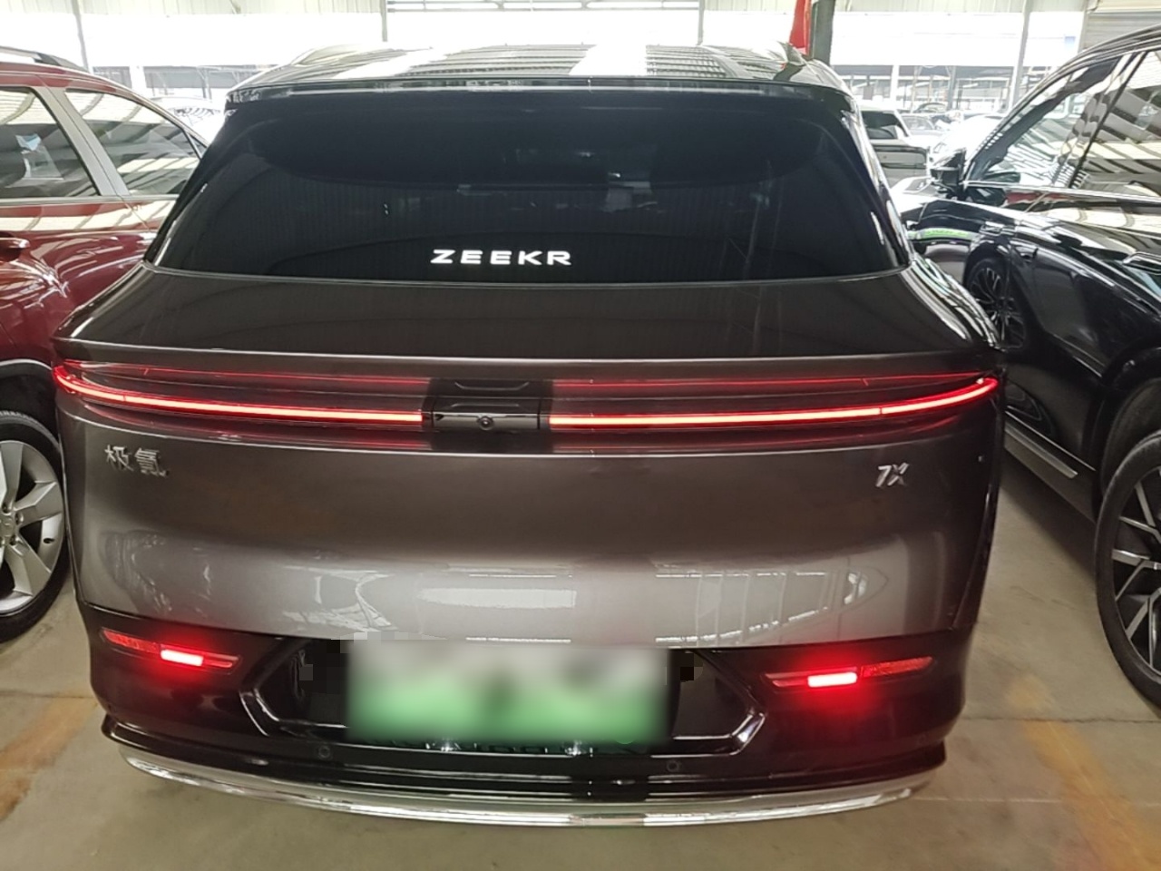 Zeekr 7X 2025 100 kWh Long-Range Rear-Wheel Drive with Intelligent Driving Features — снимка 5