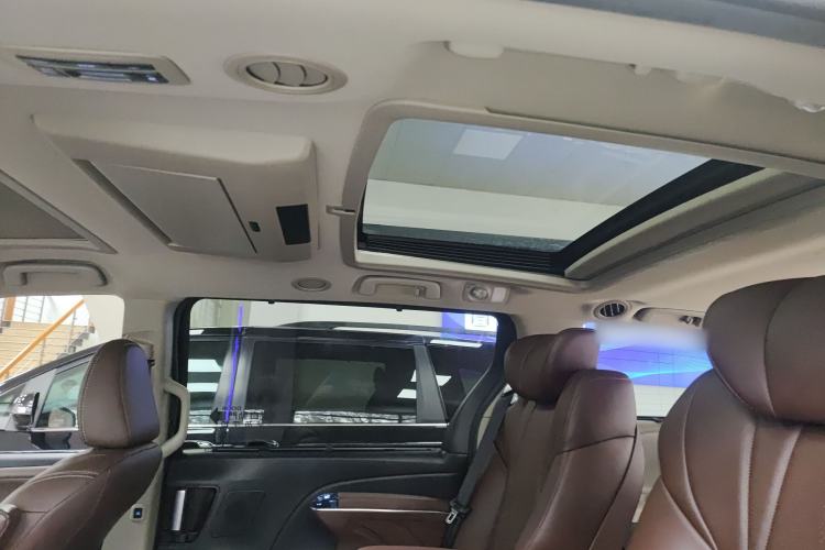 Used Toyota Sienna (Parallel Import) 2019 3.5L Four-Wheel Drive XLE 7 Seats U.S. Specification
