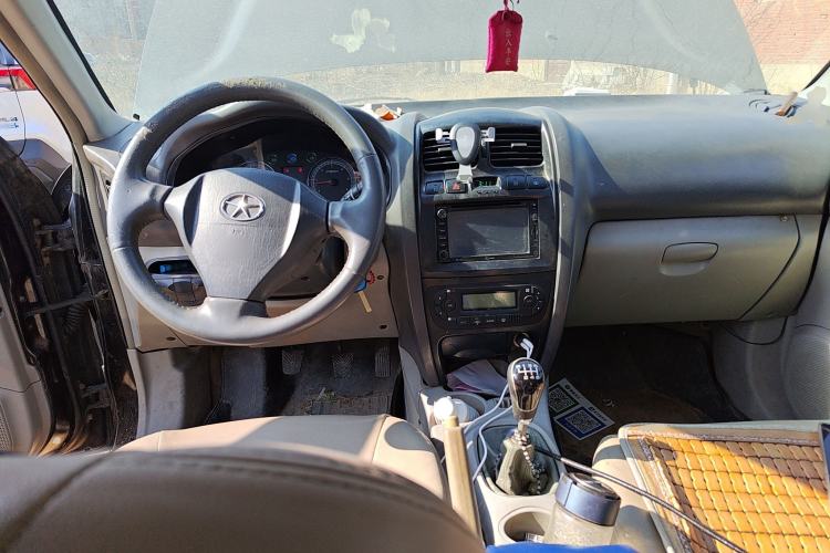 Used JAC Group Rein 2011 1.9T Two-Wheel-Drive Diesel Classic Trim
