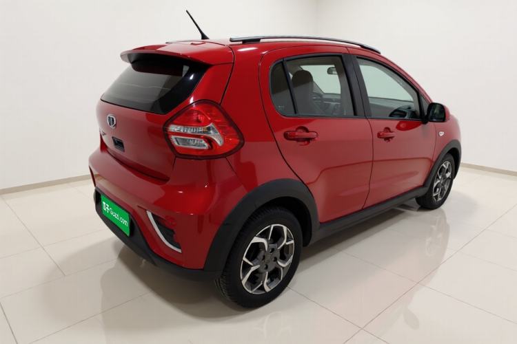 Used Geely Auto Vision X1 2017 1.3L Automatic Fun Edition Exterior 5