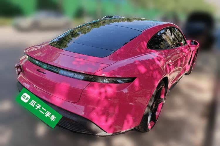 Used Porsche Taycan 2022-Year Updated Taycan
