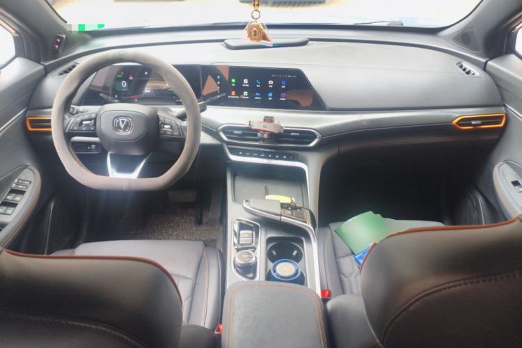 Used CHANGAN UNI-T 2022 1.5T Luxury Edition
