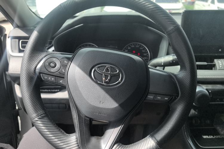 Used Toyota Wildlander 2023 2.0L CVT Two-Wheel Drive Leading Edition
