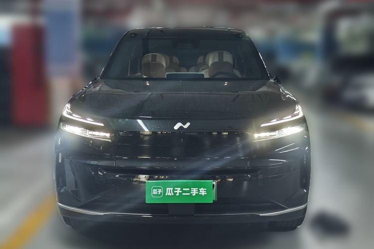 Used ONVO Luxeed L90 2025 Model—Ultra Six-Seater Version
