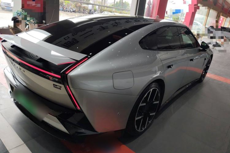 Used XPeng P7 2025 Model—820 Ultra Long Range Ultra
