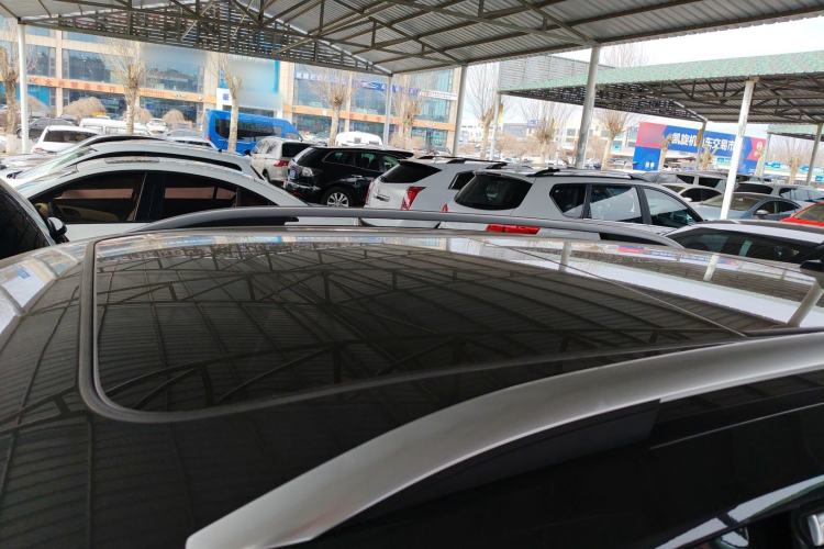 Used Volkswagen Tayron 2022 280TSI Two-Wheel Drive Luxury Smart Connectivity Version Roof