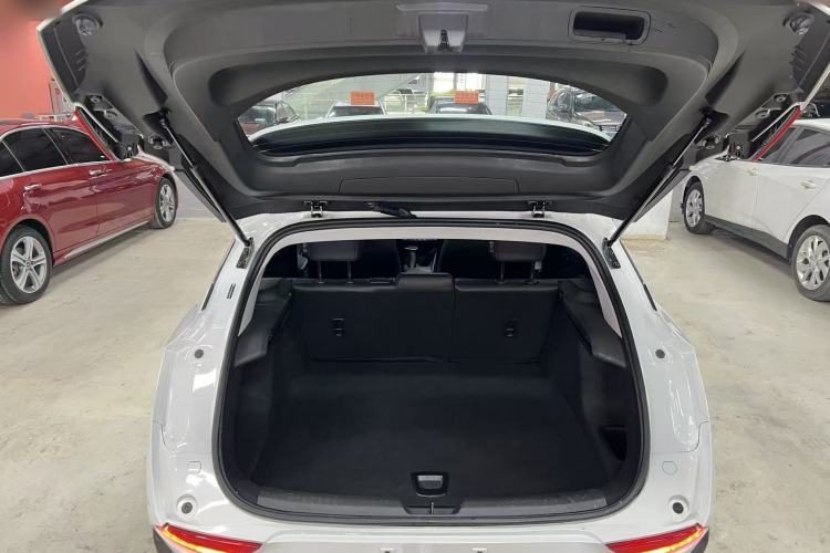 Used Buick Velite 6 2023 Revised Version 430 km Range – Commuter Edition Trunk