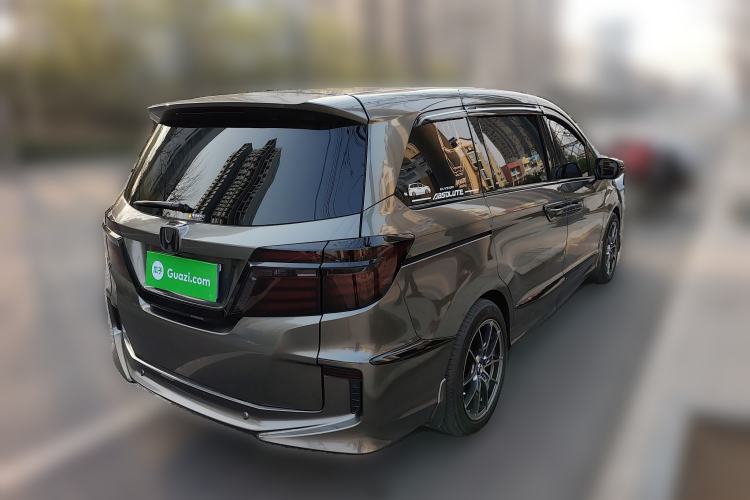 Used Honda Elysion 2016 2.4L Luxury Edition
