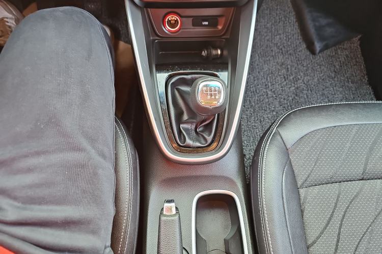 Used Baojun 510 2017 1.5L Manual Fashion Model