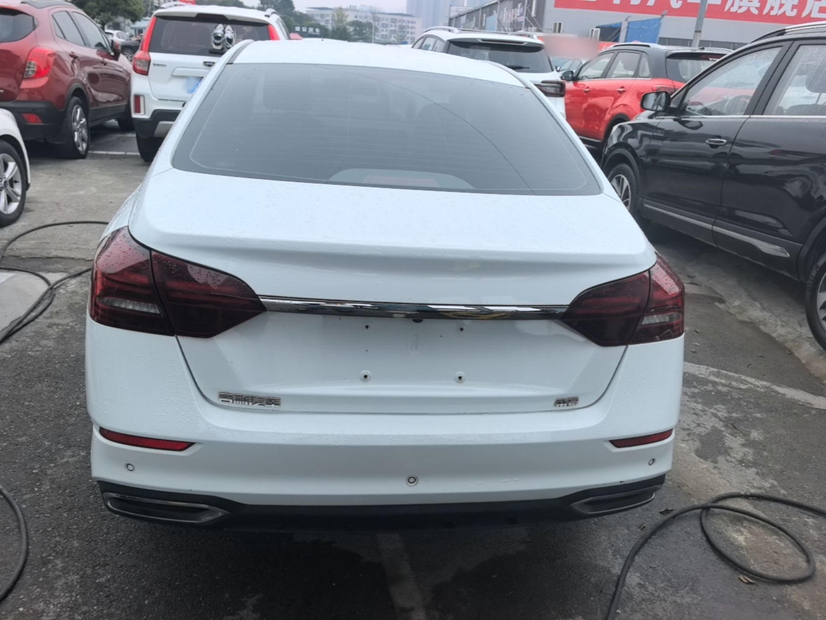 Geely Auto Emgrand 2021 UP 1.5L Manual Luxury Model — снимка 5