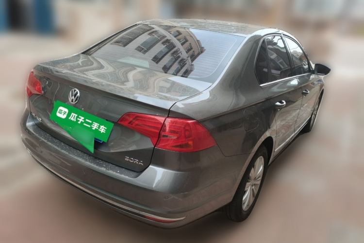 Used Volkswagen Bora 2017 1.6L Automatic Comfort Model
