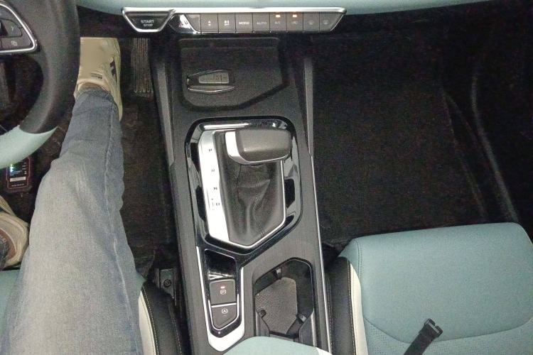 Used Geely Auto Emgrand S 2022 1.4T CVT Crossover Player Edition