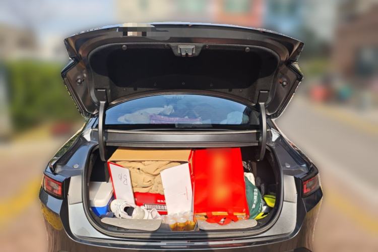 Used CHANGAN Eado DD 2023 Blue Whale NE 1.5T GDI DCT Flagship Model Trunk