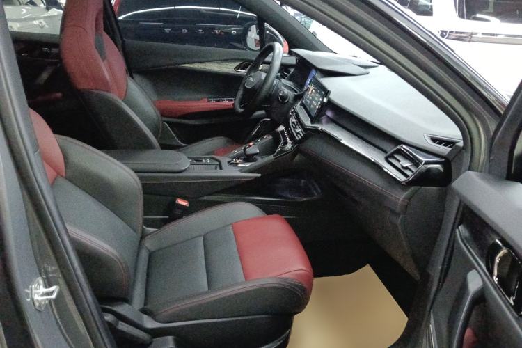 Used Lynk & Co 06 2020 1.5T JinPro model
