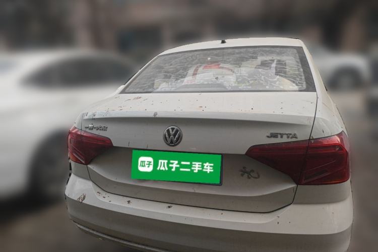 Used Volkswagen Jetta 2017 1.4L Manual Fashion Edition
