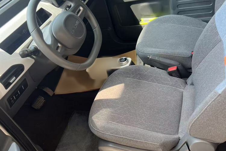 Used Geely Galaxy Panda 2024 Panda Mini 200km Endurance Bear