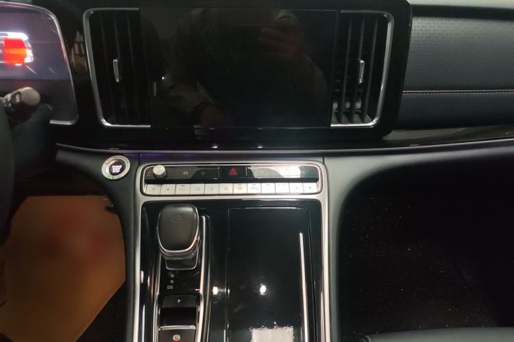 Used GAC Trumpchi M8 2023 Lingxiu Series 390T Ultimate Edition Audio And AC Panel