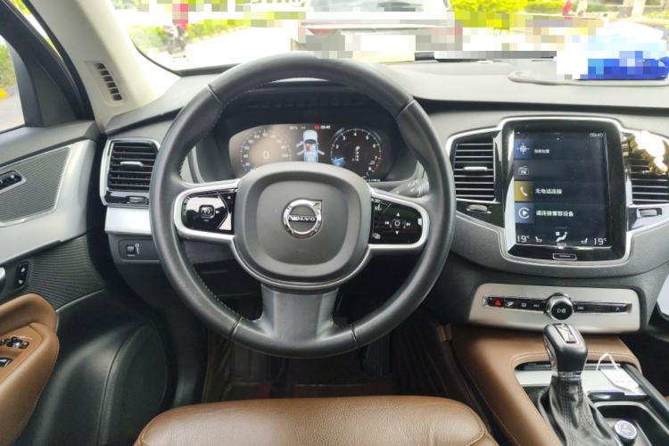 Used Volvo XC90 2018 T6 Zhiyi Edition 7-Seater
