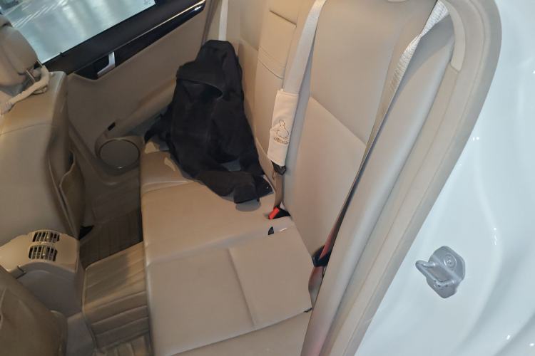 Used Mercedes-Benz C-Class 2011 C 200 CGI Elegant Model
