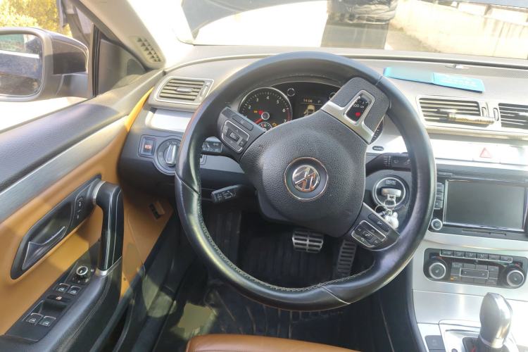 Used Volkswagen FAW-Volkswagen CC 2011 1.8TSI Luxury Model
