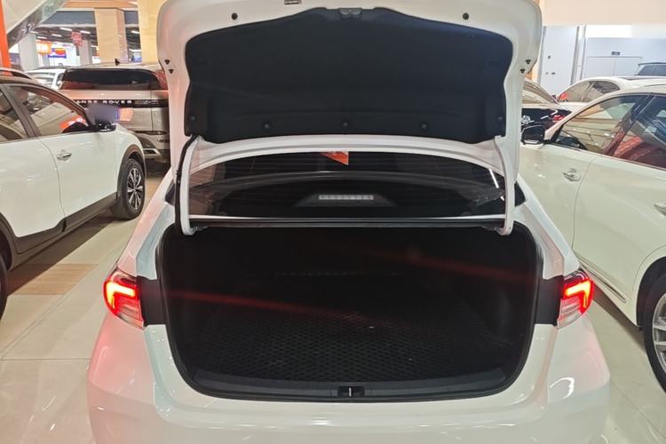 Used Toyota Corolla 2023 1.8L Smart Electric Hybrid Dual-Motor Elite Edition Trunk