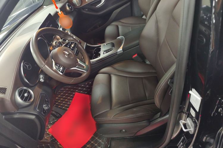 Used Mercedes-Benz GLC 2021 GLC 300 L 4MATIC Luxury Model Left Front Seat