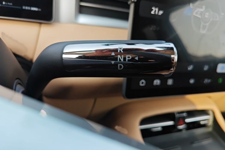 Used Landian E5 PLUS 2025 165 km Long-Range Version PLUS 5-Seater