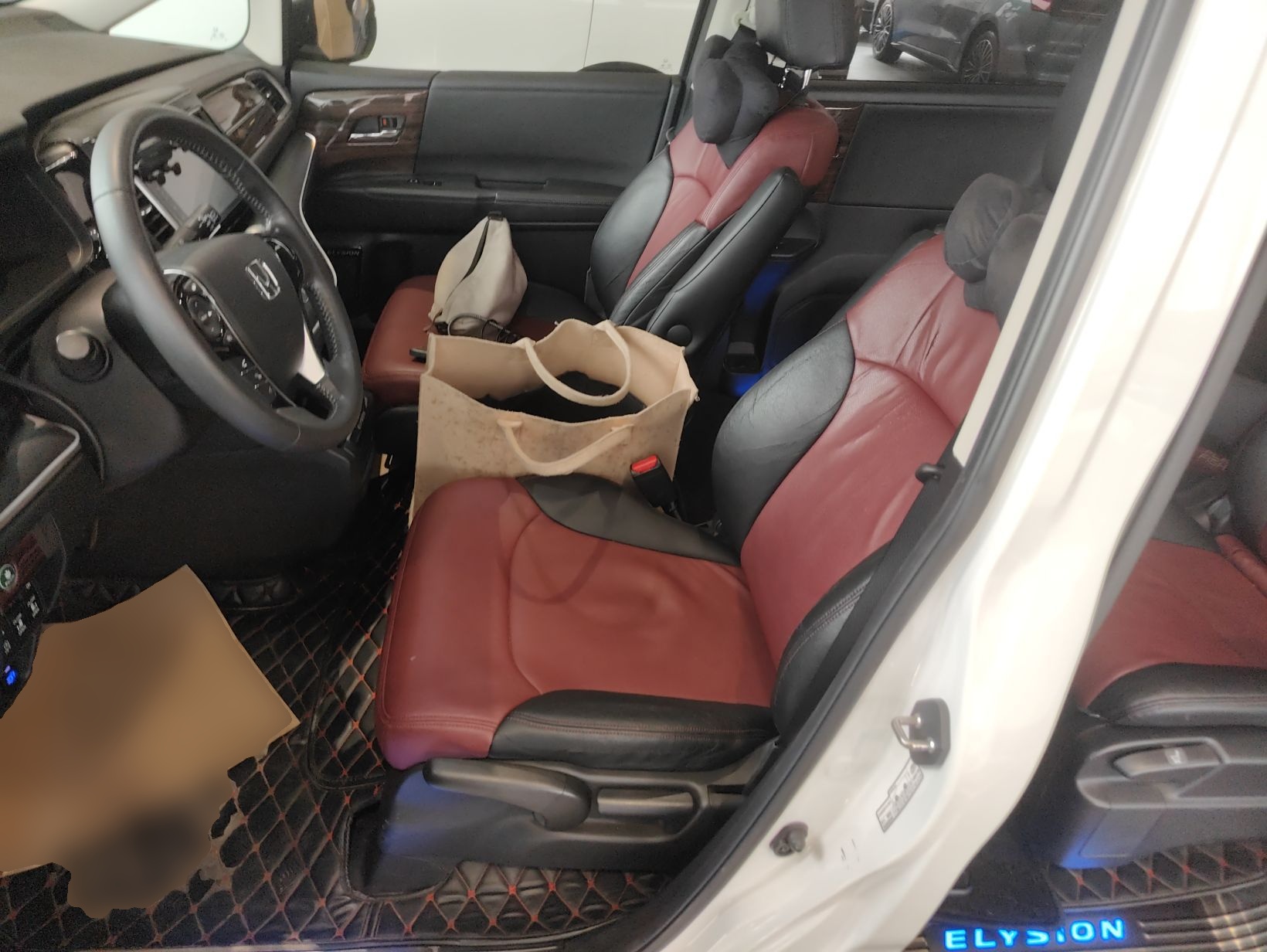 Interior delantero