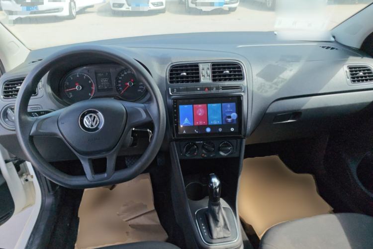 Used Volkswagen Polo 2018 1.5L Automatic Advanced Driving Model Center Console