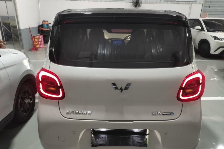 Used Wuling Hongguang MINIEV 2025 Four-Door Version Zhenxiang+ Edition Rear