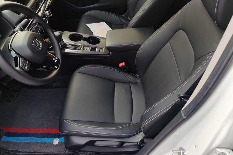 Used Honda Civic 2023 240TURBO CVT Dynamic · Center Stage Special Edition