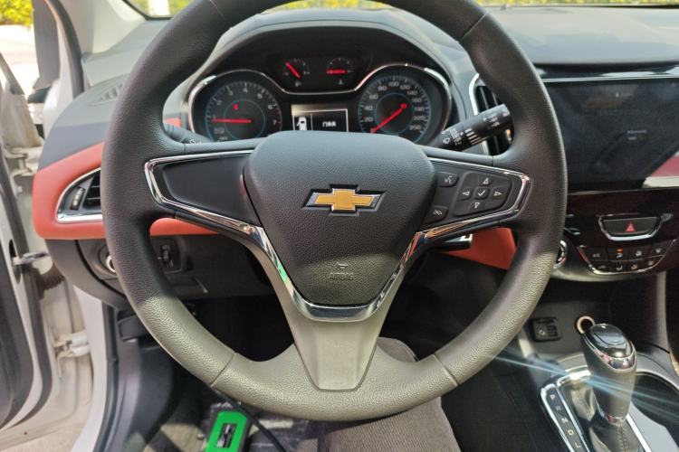 Used Chevrolet Cruze 2017 1.5L Hatchback Automatic Xuanfeng Edition