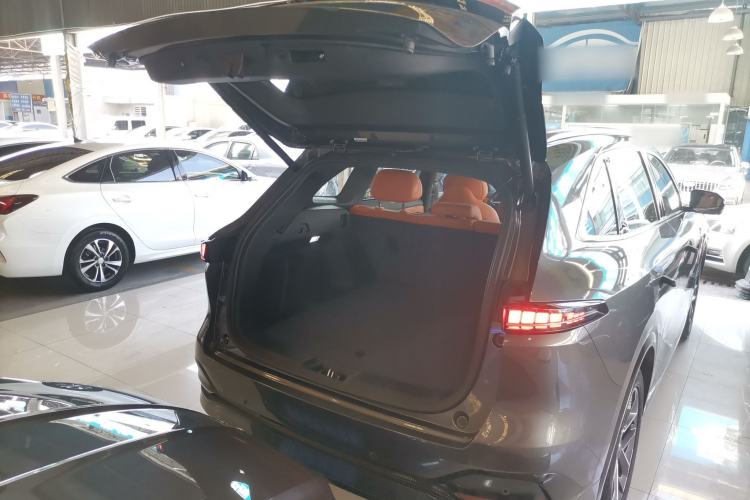 Used Changan CS75 PLUS 2025 4th Generation 1.5T New Blue Whale Smart Luxury Edition
