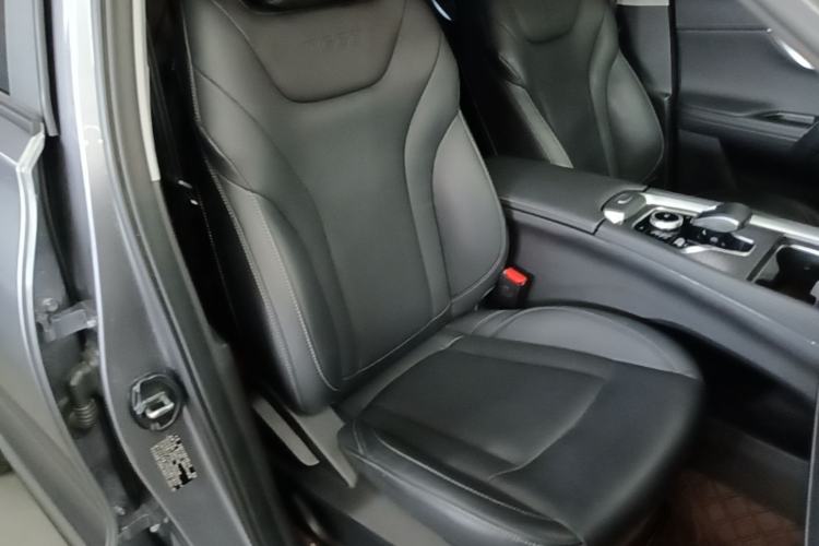 Used Chery Tiggo 8 PRO 2024 Champion Edition 290T Two-Wheel Drive Shining Version 5 Seats