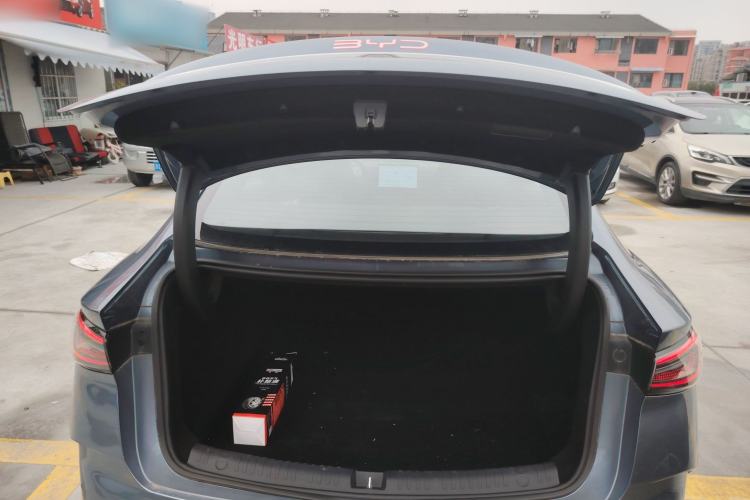 Used BYD Seal 06 New Energy 2025 DM-i Smart Drive 120KM Prestige Model
