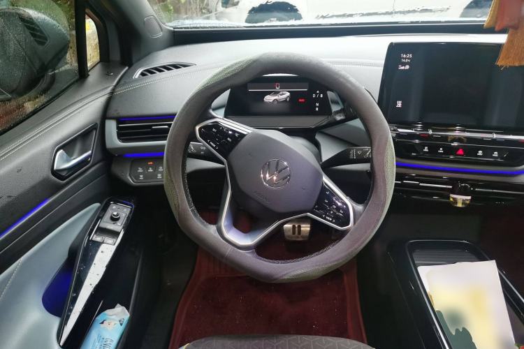 Used Volkswagen ID.4 X 2021 Pro Smart Long-Range Edition Steering Wheel