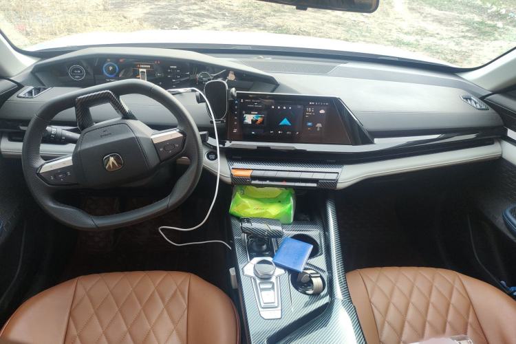 Used CHANGAN UNI-V iDD 2023 Zhidian iDD 1.5T 113km Smart & Fun Version (Rapid Edition) Center Console