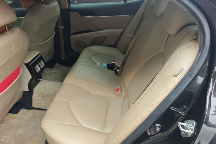 Used Toyota Camry 2018 2.5G Luxury Edition Left Rear Seat