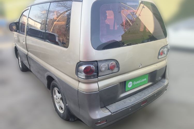 Used FORTHING Lingzhi 2015 M3 1.6L 7-Seater Standard Model Rear Left 45 Deg