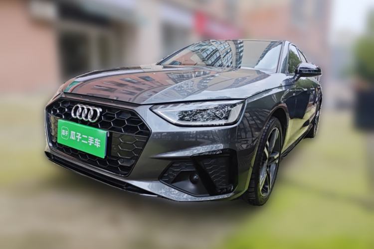 Used Audi A4L 2022 40 TFSI Luxury Dynamic Model